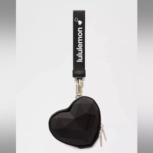Lululemon Heart Wristlet Black/Gold (SOLD OUT)